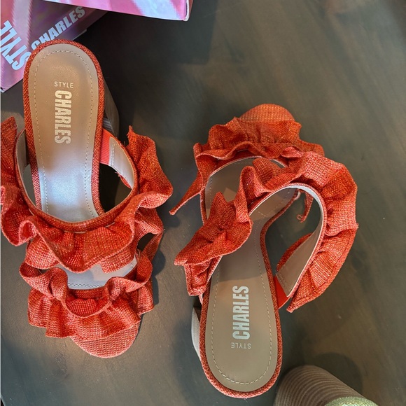 Rubee Ruffle Block Heel Mules - Picture 3 of 5